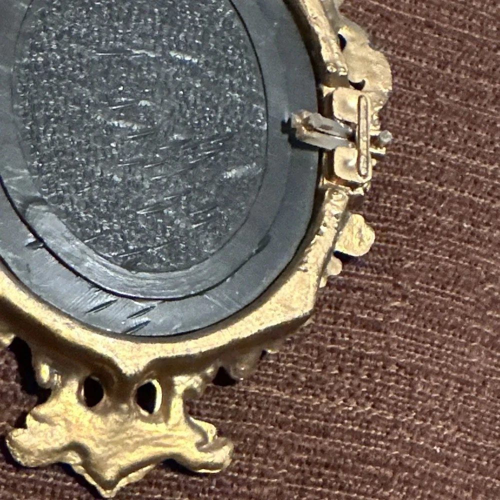 Vintage Mid Century Ornate Gold Plastic Miniature Frame Mona Lisa Hong Kong 626
